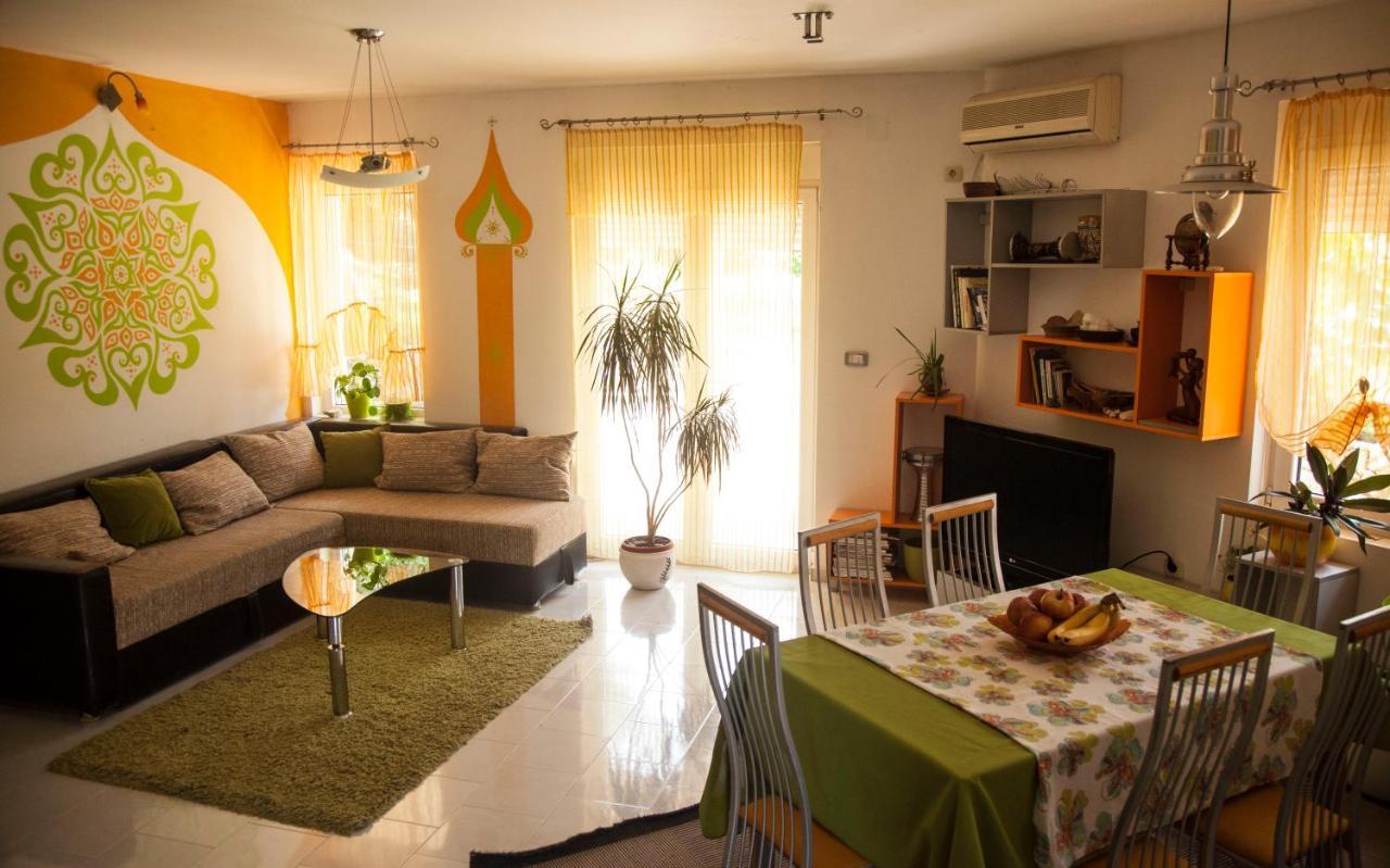 Mirta Apartments Family Farm Budva Eksteriør billede