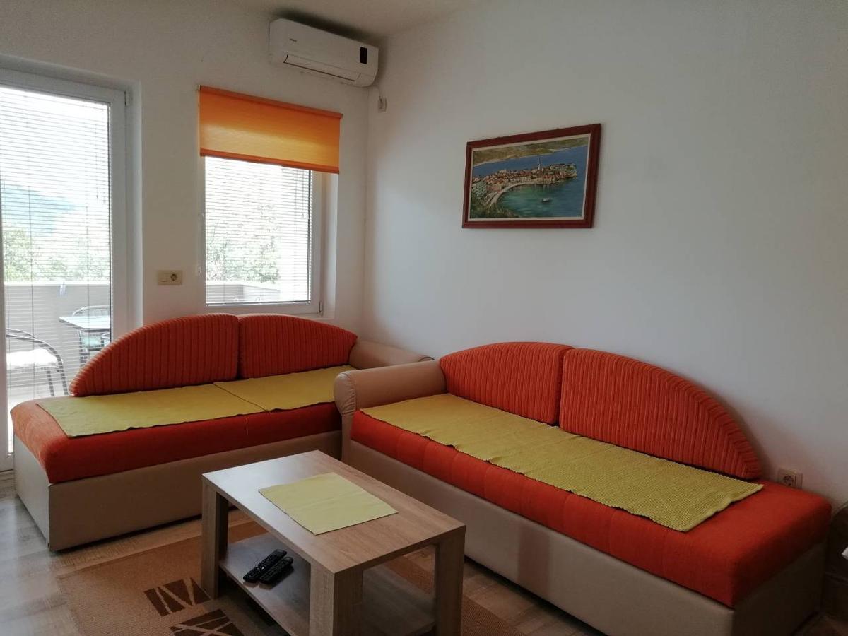 Mirta Apartments Family Farm Budva Eksteriør billede