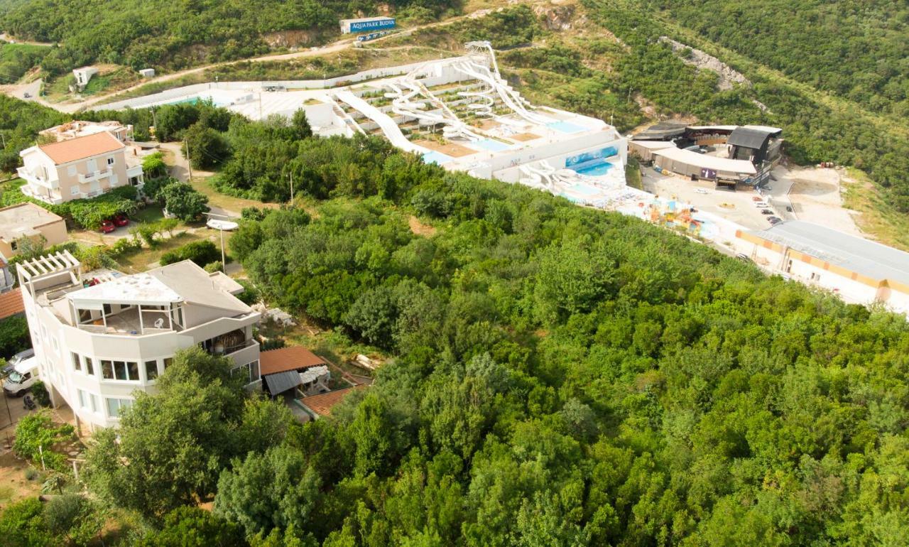 Mirta Apartments Family Farm Budva Eksteriør billede
